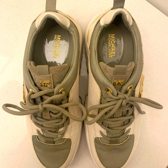 Michael Kors Trainer - Picture 3 of 4